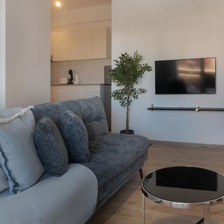 Phaedrus Living City Breeze Residences Finesse Ларнака Екстер'єр фото